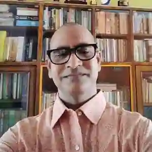 অলোক পুষ্পপুত্র
